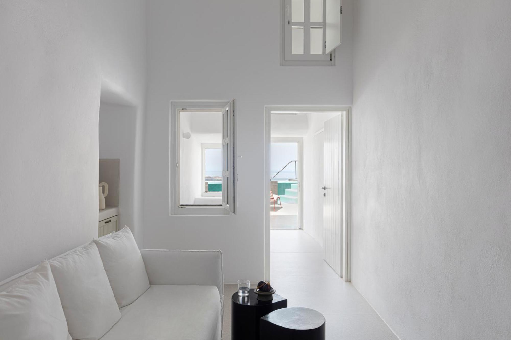 Casasunsha Hybrid Retreat Santorini Hotel Fira  Exterior photo