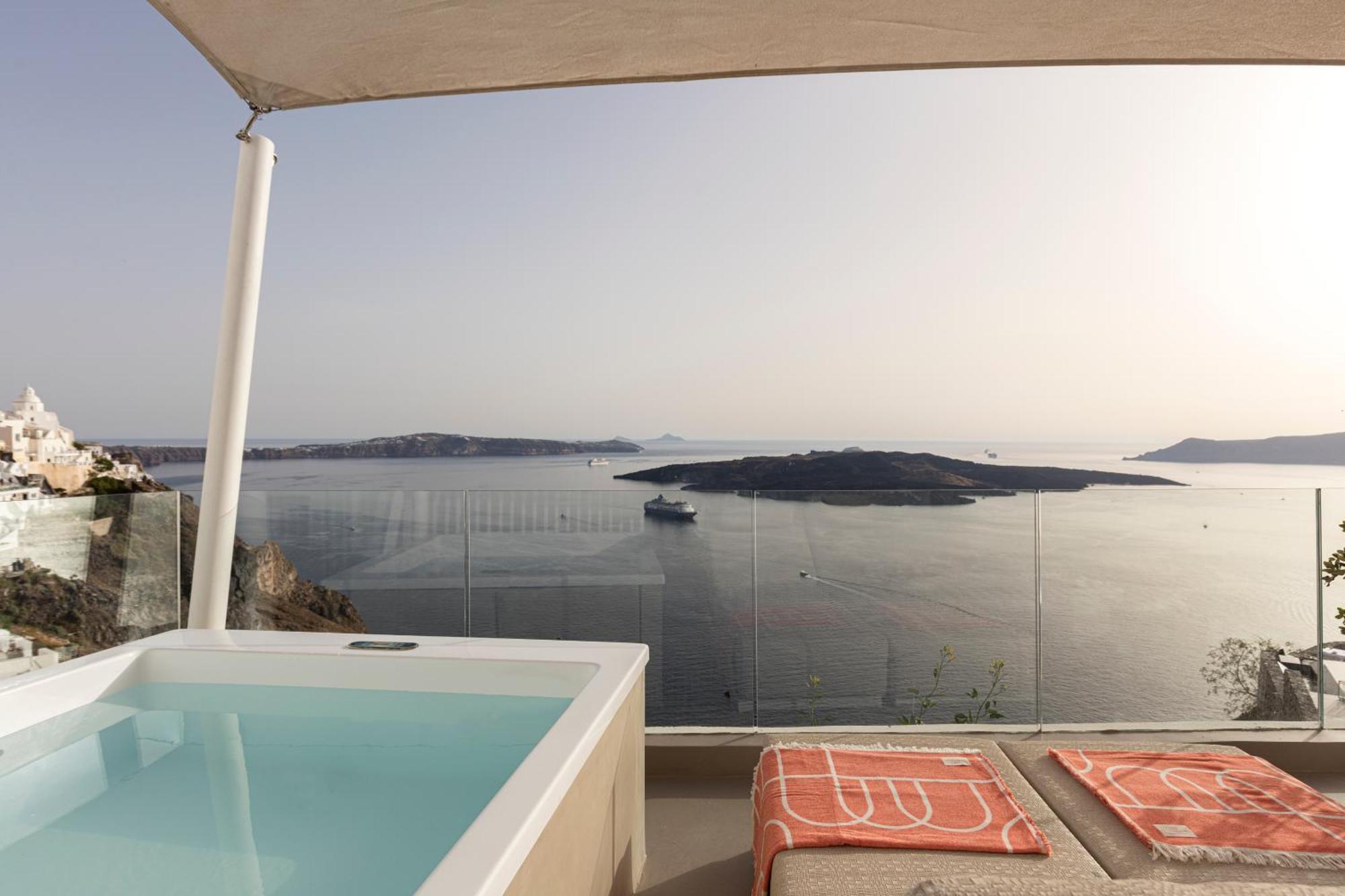 Casasunsha Hybrid Retreat Santorini Hotel Fira  Exterior photo