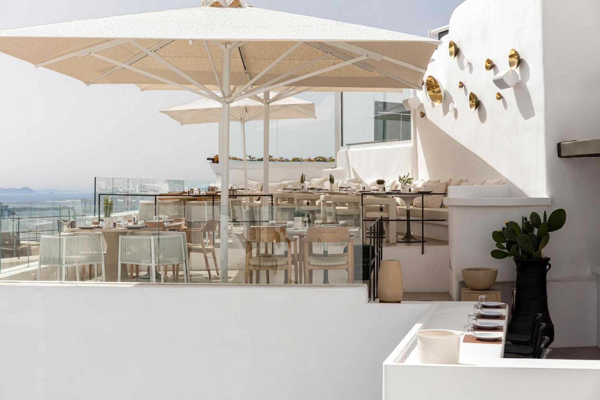 Casasunsha Hybrid Retreat Santorini Hotel Fira  Exterior photo